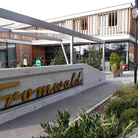 Hubertushof Fromwald Hotel Und Gasthof Bad Fischau Εξωτερικό φωτογραφία