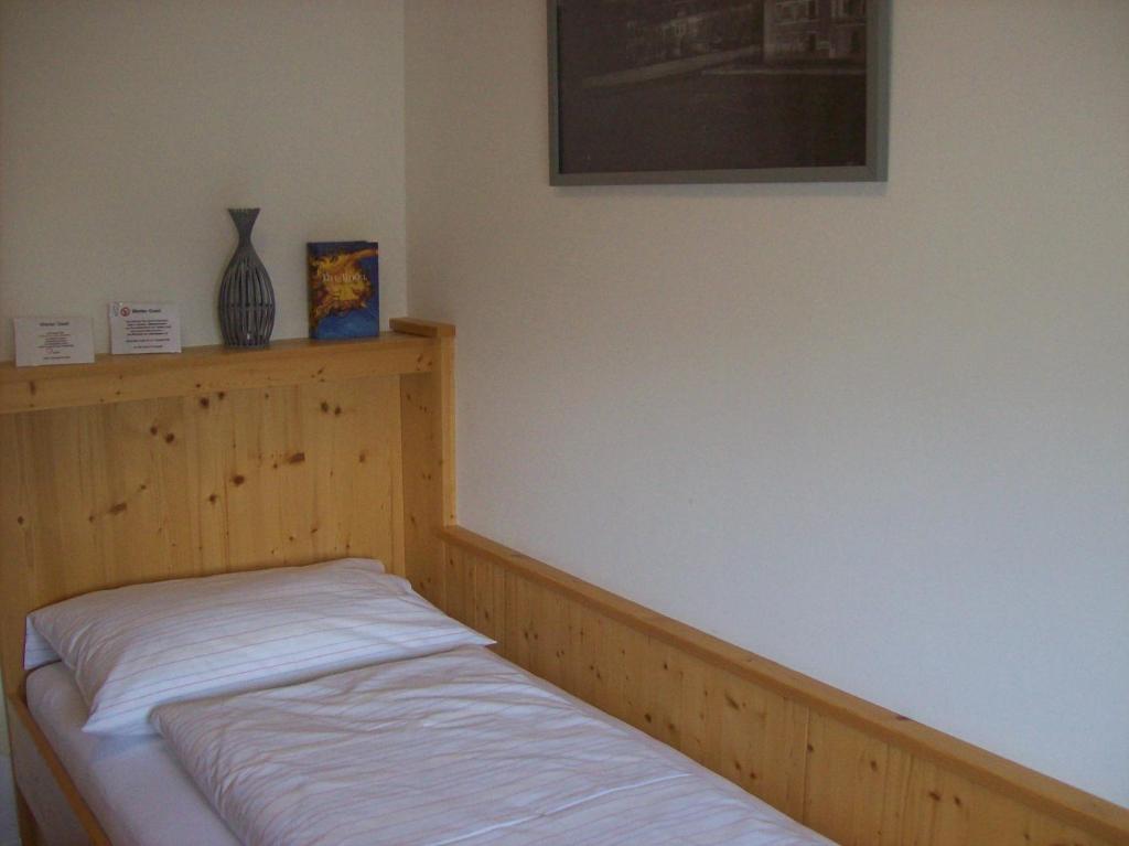 Hubertushof Fromwald Hotel Und Gasthof Bad Fischau Δωμάτιο φωτογραφία